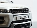 1:18 GT Autos Land Rover Range Rover Evoque 2011 White. Uploaded by Ricardo